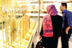 صعود قیمت طلا در آستانه روز زن | قیمت سکه لب مرز ۳۰ میلیونی شدن
