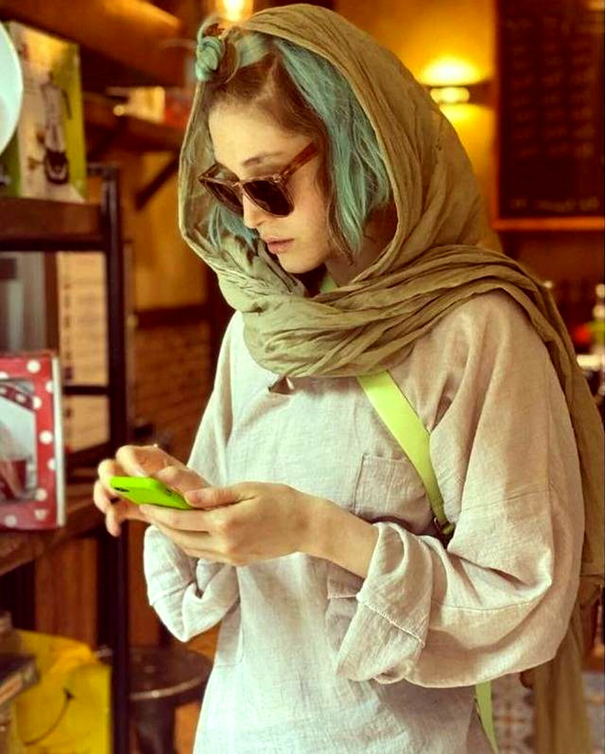 فرشته حسینی از نوید محمد زاده طلاق گرفت/خروج پرحاشیه فرشته حسینی از ایران +عکس