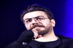 حرف های رکیک گرشا رضایی این بار در کنسرت تهران | رفتارهای عجیب این روزهای  گرشا رضایی توهین روی استیج به مردم +فیلم جنجالی