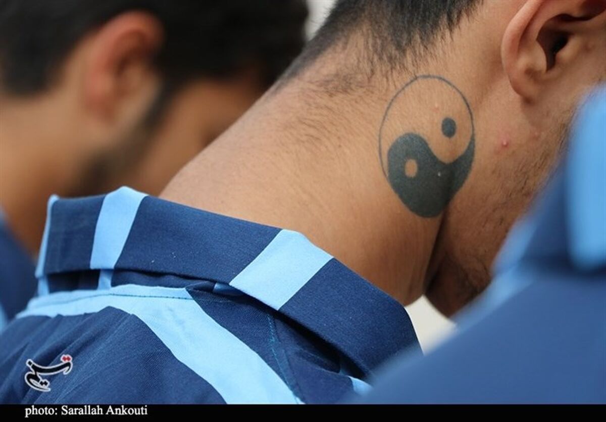 رعب و وحشت در محله دولت‌آباد | کری خوانی اراذل در فضای مجازی به خیابان کشید | تخریب خودروهای شهروندان توسط اراذل و اوباش | همه دستگیر شدند