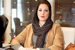غوغای طناز طباطبایی در اختتامیه جشنواره ونیز | لباس مجلسی مخمل طناز طباطبایی + عکس
