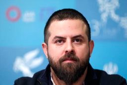 استوری هومن سیدی:دوستان میشه بفرمایید کی آب و گاز رو قطع می کنید؟