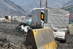 تصاویری هولناک از وضعیت محور هراز پس از وقوع سیلاب