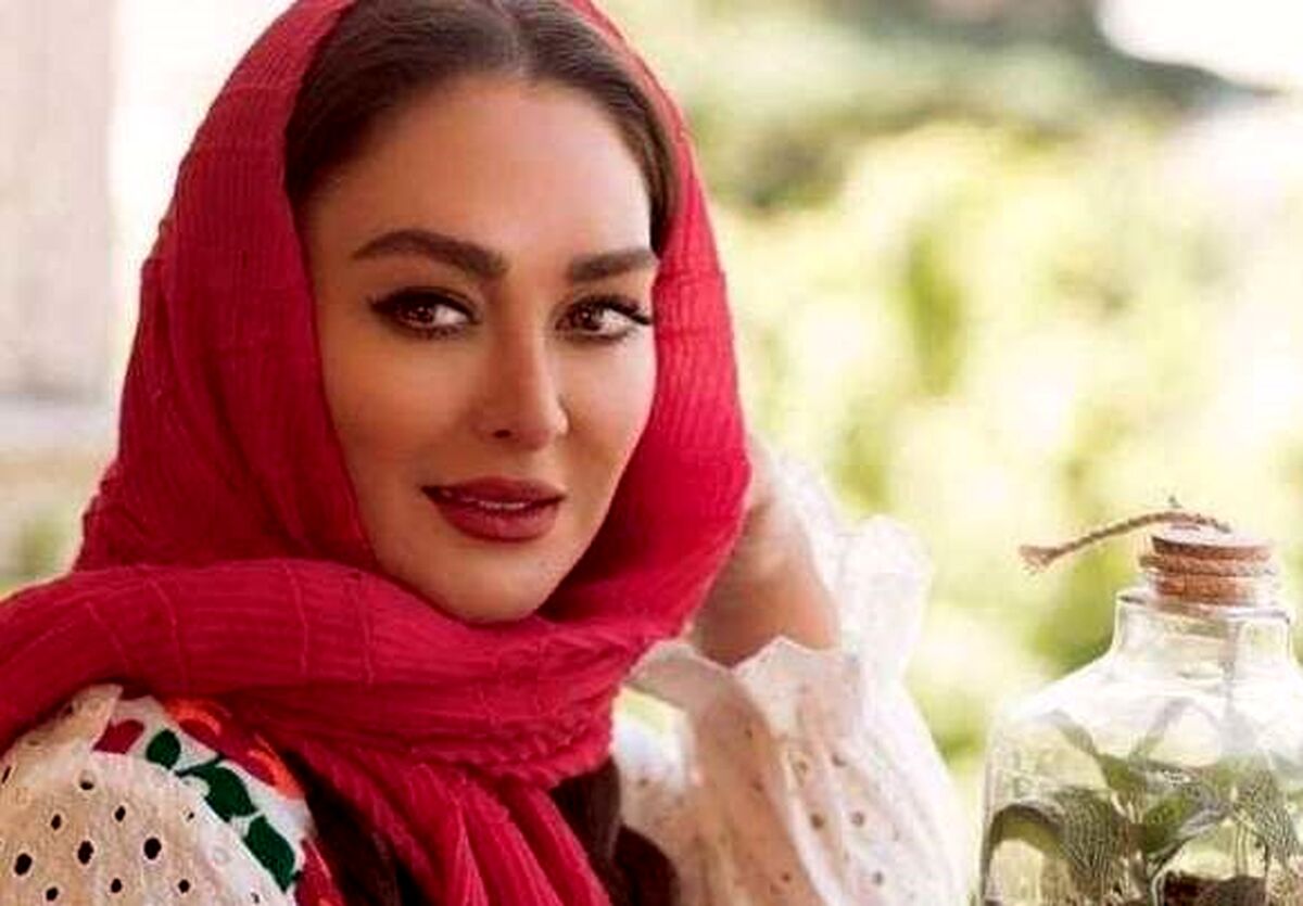 لباس سفارشی الهام حمیدی برای شب یلدا  + عکس
