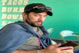 بهرام رادان و همسرش هر روز پولدارتر از دیروز! |  عکس شکار شده خوشگذرونی های  لاکچری همسر بهرام خان در بام لند +عکس