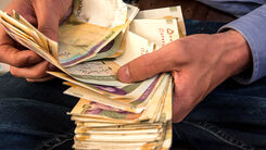 خبر خوش صبح شنبه از مبلغ عیدی کارگران برای سال 1403 | شگفتانه دولت برای حداقل عیدی کارگران ۱۰میلیون و۶۰۰ هزار تومان شد