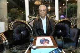 خوشگذرانی مهران مدیری بدون خانواده خبرساز شد/عکس جنجالی رو شده از مهران مدیری +عکس خبرساز