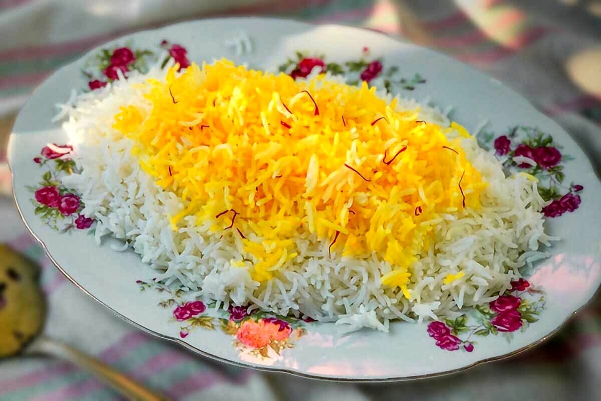 ترفند‌های قد کشیدن و سفید شدن برنج | یک بار با این روش برنج درست کنی مشتری دائم آن میشی!
