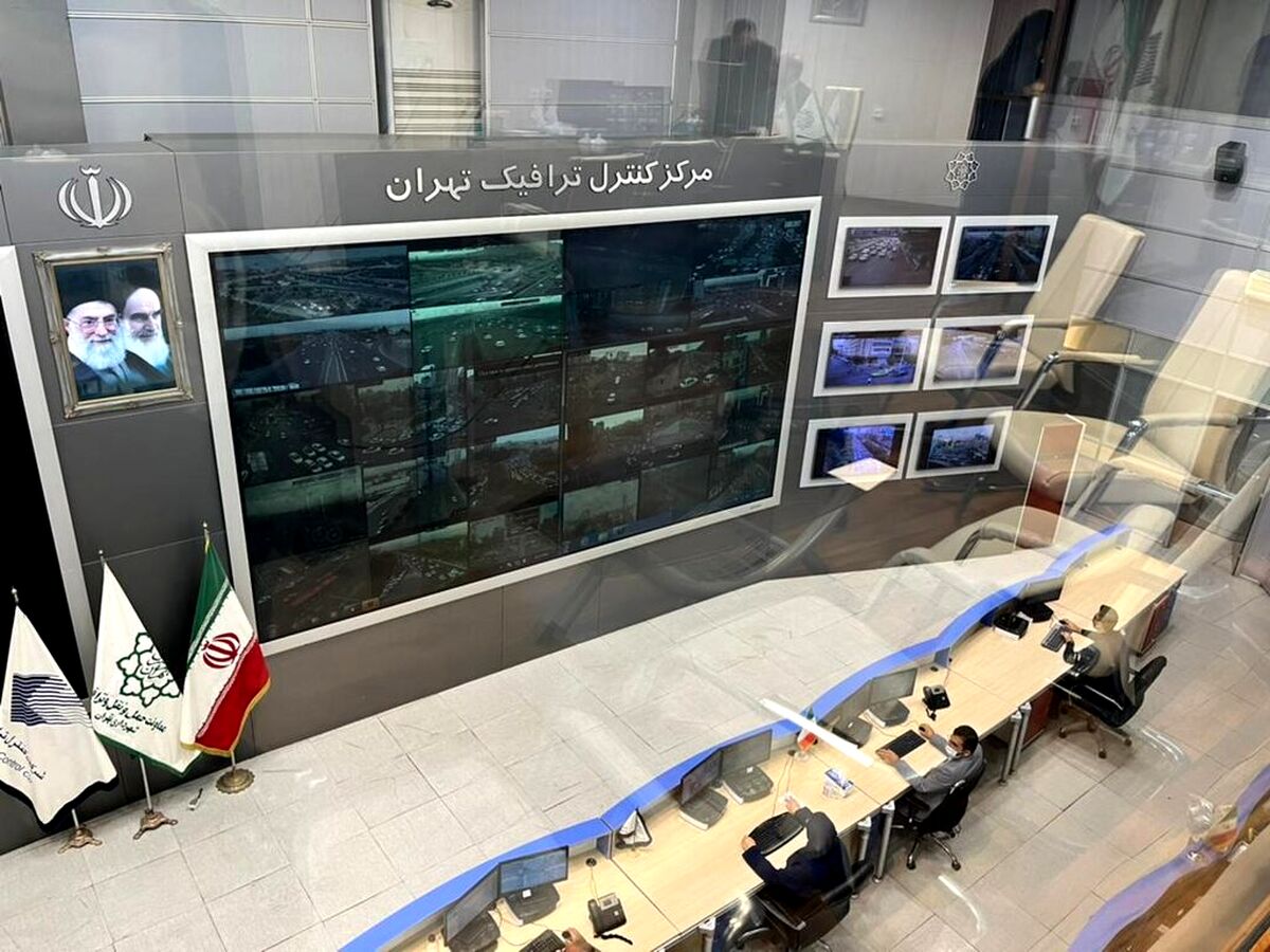 ثبت تصاویر لحظه سرقت بانک ملی در دوربین‌های شهری تهران 