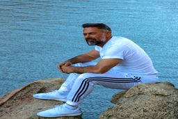 پیر شدن شوکه کننده دانیال حکیمی در آمریکا | زندگی شاهانه پسر دانیال حکیمی در خارج از کشور +عکس