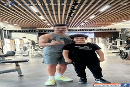 وریا غفوری و پسرش در باشگاه بدنسازی + عکس