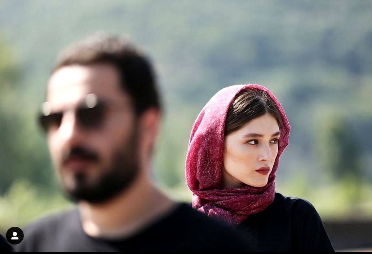 نوید محمدزاده و فرشته حسینی تمام مجسمه مرد افغان را خریدند