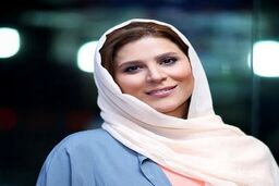 ژست سیگاری سحر دولتشاهی ویرال شد | سحر دولتشاهی  در کنار پیمان معادی در افعی تهران + عکس