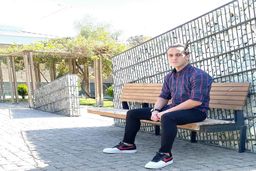 پینگ‌پنگ بازی علی کریمی به همراه حمید گودرزی +عکس