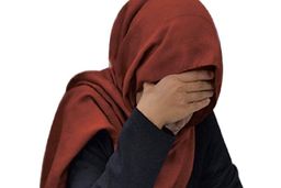 کشاندن دختر ۱۸ ساله به خانه مجردی‌ پسر خلافکار | دختر جوان از خانه فراری شد