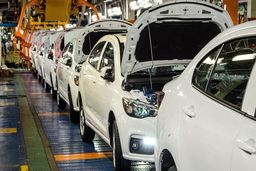 خریداران شاهین امروز  ۲ میلیونی ۵۸۰ میلیون  سود کردند |  قیمت ۱۱ خودروی پرفروش کاهش یافت 