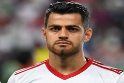 عکس جنجالی پورعلی گنجی در قطر |  هواداران پرسپولیس نگران شدند!؟+عکس