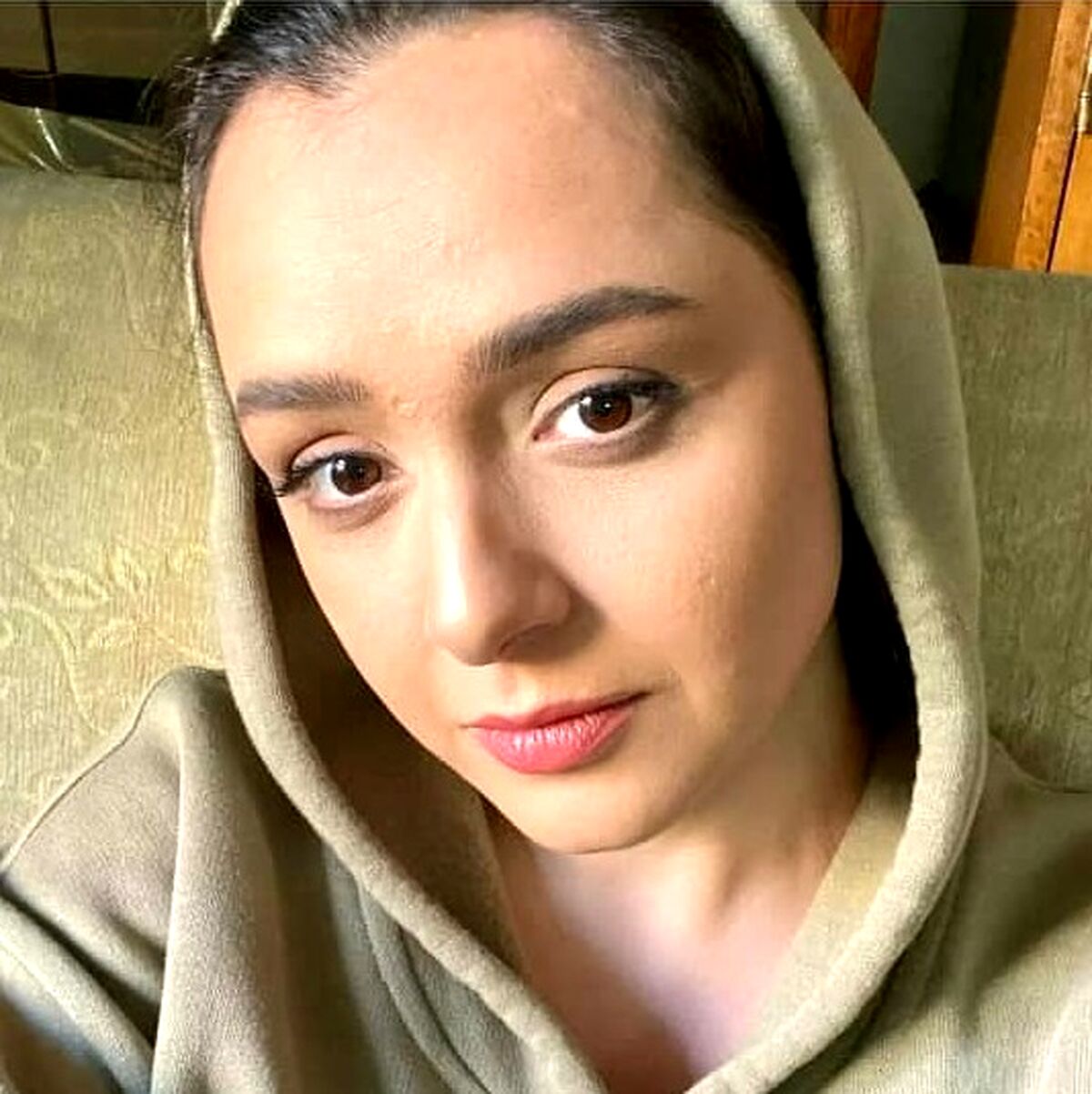 ژست خاص و پسرکش ترانه علیدوستی/کار نامتعارف خانم بازیگر!+عکس