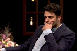 مجری معروف تلویزیون ممنوع الخروج شد؟ +عکس