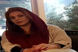 عکس 19 سالگی نسرین مقانلو قبل از معروف شدن لو رفت | چهره طبیعی و بدون عمل زیبایی نسرین مقانلو همه را شوکه کرد +عکس باورنکردنی 