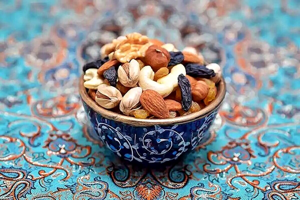  آجیل شب یلدا را اینجا، ۲۰۰ هزار تومان زیر قیمت مغازه‌ها بخرید | قیمت هر کیلو تخمه کدو،‌ تخمه آفتابگردان،‌ پسته و انجیر خشک را ببینید