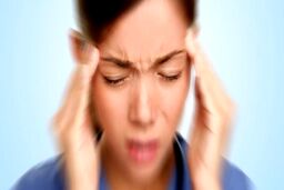 چه تاثیری میگرن بر رابطه جنسی می‌گذارد؟