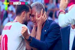 حال کی روش بعد بازی ایران و ولز خراب شد | وضعیت خطرناک کی روش سوژه شد + عکس