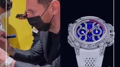 هدیه ویژه اماراتی‌ها با ارزش نجومی به مسی +عکس