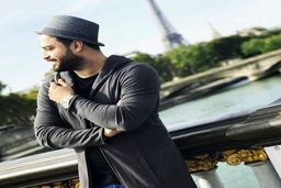 بابک جهانبخش داغدار شد+تصاویر دیده نشده 