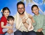 رفتار مسخره بشیر حسینی روی آنتن زنده!  +فیلم