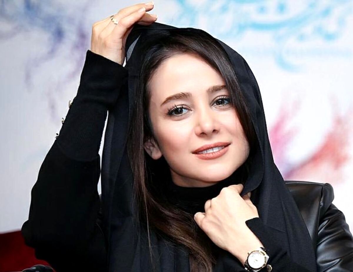 گریه دردناک الناز حبیبی برای پدرش +فیلم دیده نشده