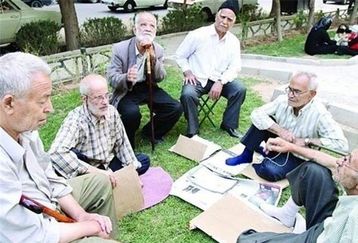 غافلگیری صبح یکشنبه واریز حقوق خرداد بازنشستگان در حساب ها | اضافه شدن مزایای جدید با حقوق بازنشستگان از این ماه 