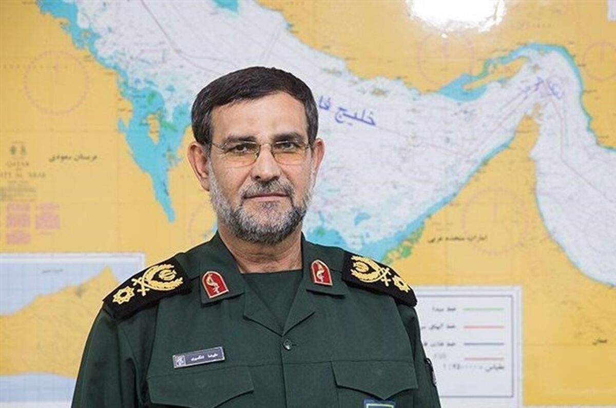 دریادار تنگسیری: نقشه های دشمن با شکست مواجه شد!