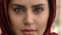 کیف میلیاردی با طرح عجیب و غریب الناز شاکردوست جنجالی شد | الناز شاکردوست برای متفاوت بودن شورش را در آورد | الناز شاکردوست برای این تیپ چقدر هزینه کرد؟ +عکس جنجالی