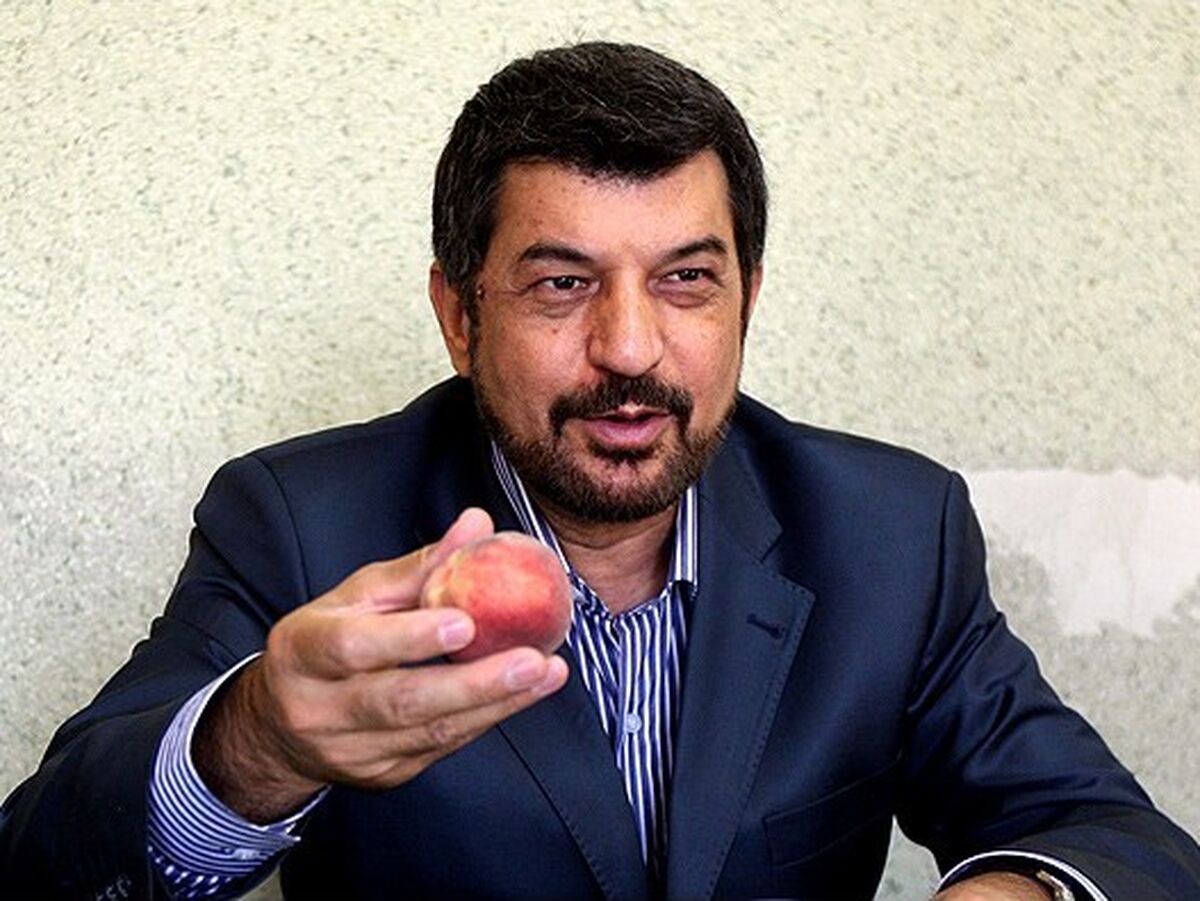 توضیحات محمود شهریاری درباره شغل جدید و تیپ عجیبش+فیلم