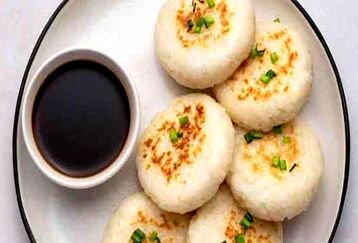 اگر به گلوتن حساس هستید این کیک را از دست ندهید!‌ | کیک برنج برای رژیمی ها+ طرز تهیه رایس کیک