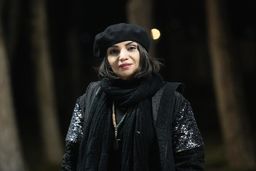 زندگینامه الهام پاوه نژاد  