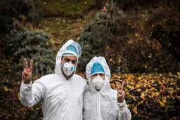 چرا نباید ماسک را در طبیعت رها کرد ؟