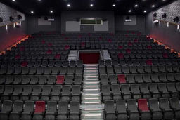 بلیت سینما فردا 21 شهریور 1401 نیم بها شد!