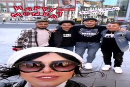 غذا خوردن فلور نظری در رستوران خیابانی در اروپا با این دک و پز/آب و هوای خارج حسابی به فلور نظری پس از مهاجرات ساخت +عکس خبرساز
