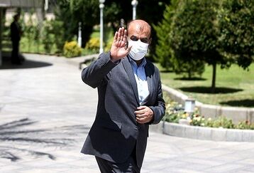 خداحافظی رئیسی با پیکر رستم قاسمی +عکس