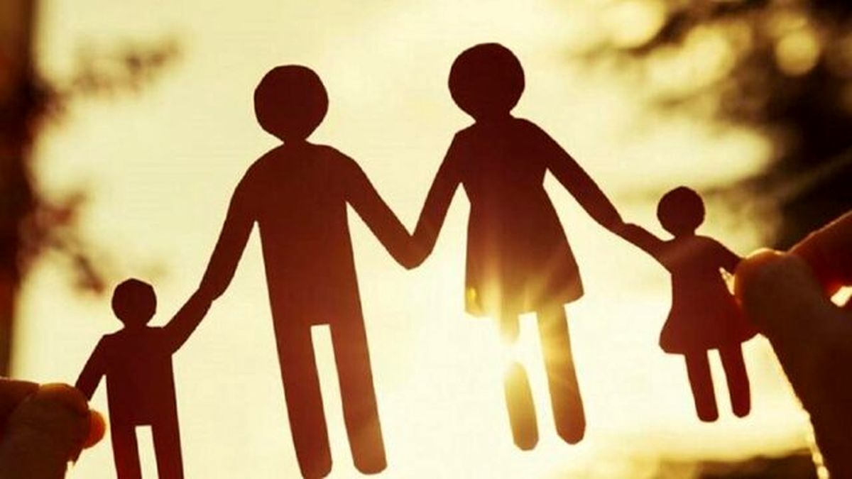 واریز دو میلیون و ۲۵۰ هزار تومان به مادران خانه‌دار دارای۳ فرزند و بیشتر | دولت مادران خانه‌دار را بیمه کرد
