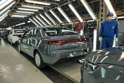 ۱۵ روزه از ایران خودرو ماشین تحویل بگیر | فروش فوق العاده خودرو بدون قرعه کشی نصف قیمت بازار