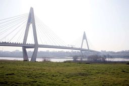 انتشار دود غلیظ در آسمان اهواز | ماجرا چیست؟ 