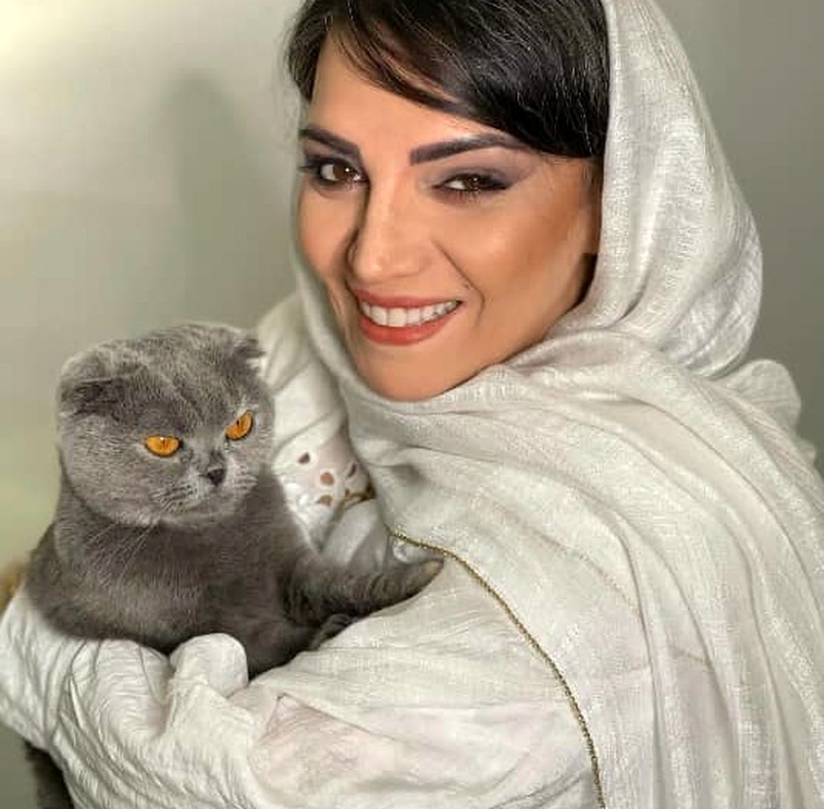 الهام پاوه نژاد با گذاشتن این عکس در اینستاگرام جنجال به پا کرد | فحش خوردن الهام پاوه نژاد برای عکس با بازیگر جنجالی +عکس جنجالی