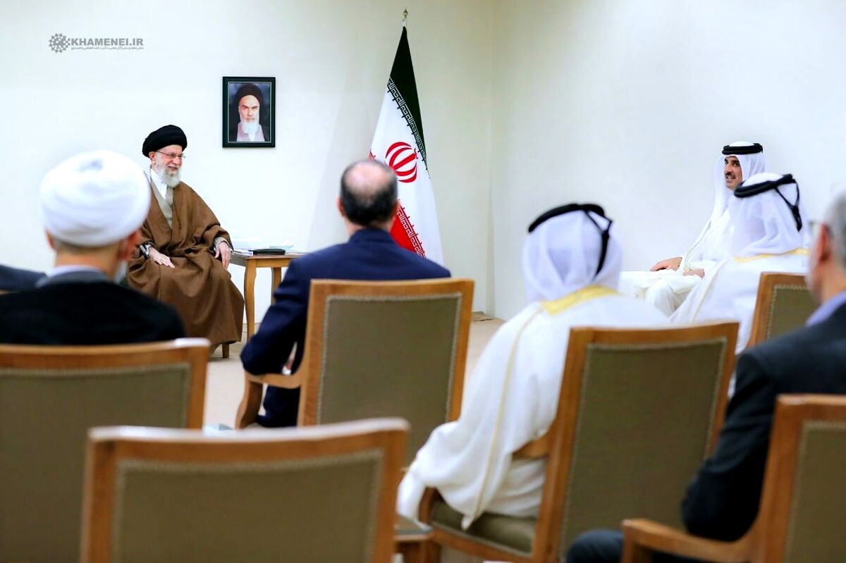 امیر قطر با رهبر انقلاب دیدار کرد