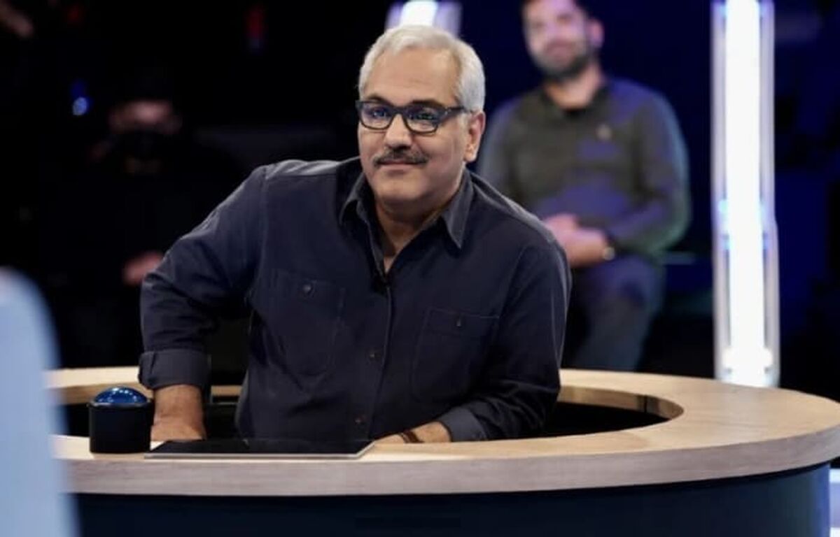 فیلم لو رفته از حضور مهران مدیری در دادسرا | چه کسی همراه مدیری در دادگاه بود؟ | مهران مدیری دادگاه را روی سرش گذاشت +فیلم