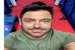 نذری لاکچری محمدرضا گلزار فضای مجازی رو پر کرد