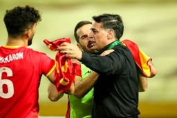 گریه شوق سعید آذری مدیر فولاد جنجالی شد