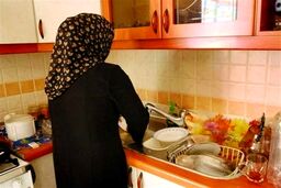 سنگ تمام دولت برای تمام زنان خانه دار | جزییات دریافت وام برای زنان خانه دار